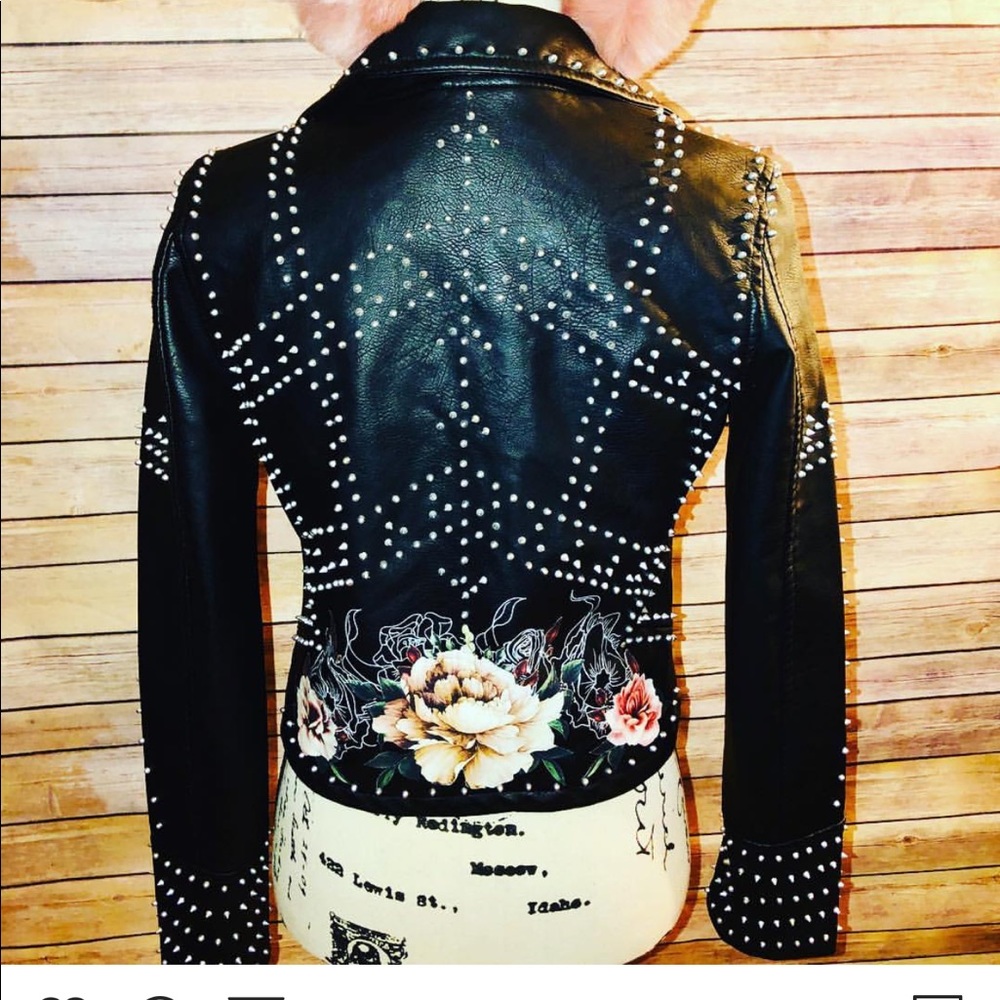 Jacket - Picture 2 of 2
